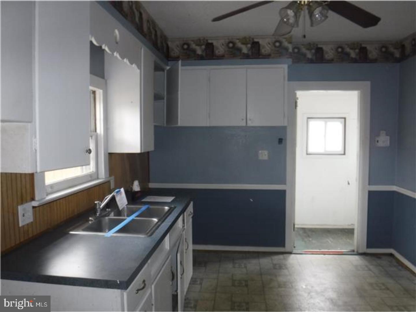 176 East Walnut Road Vineland, NJ 08360 - Photo 7 of 25 Kitchen