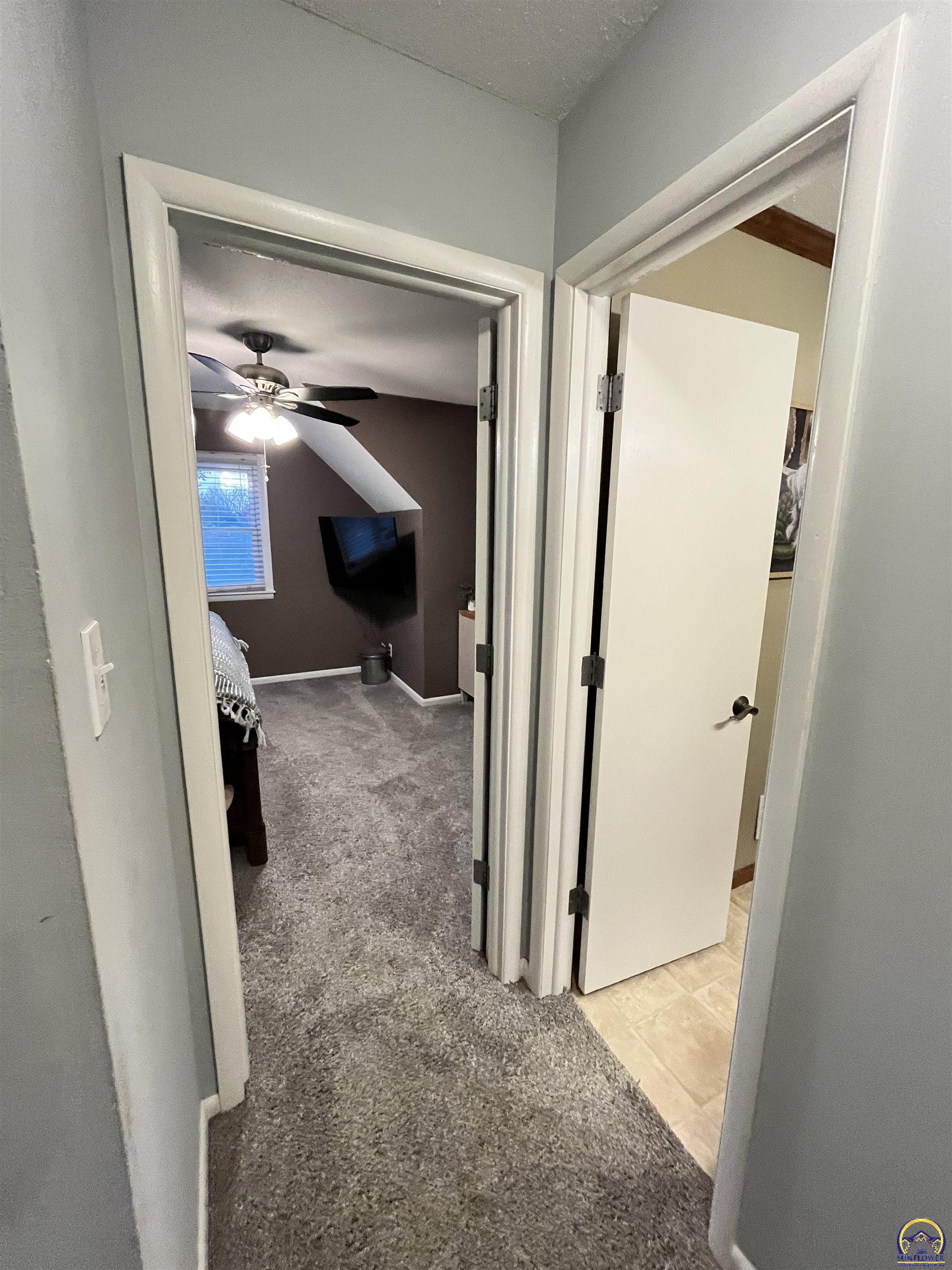 3337 Southwest Arrowhead Road Topeka, KS 66614 - Photo 17 of 32