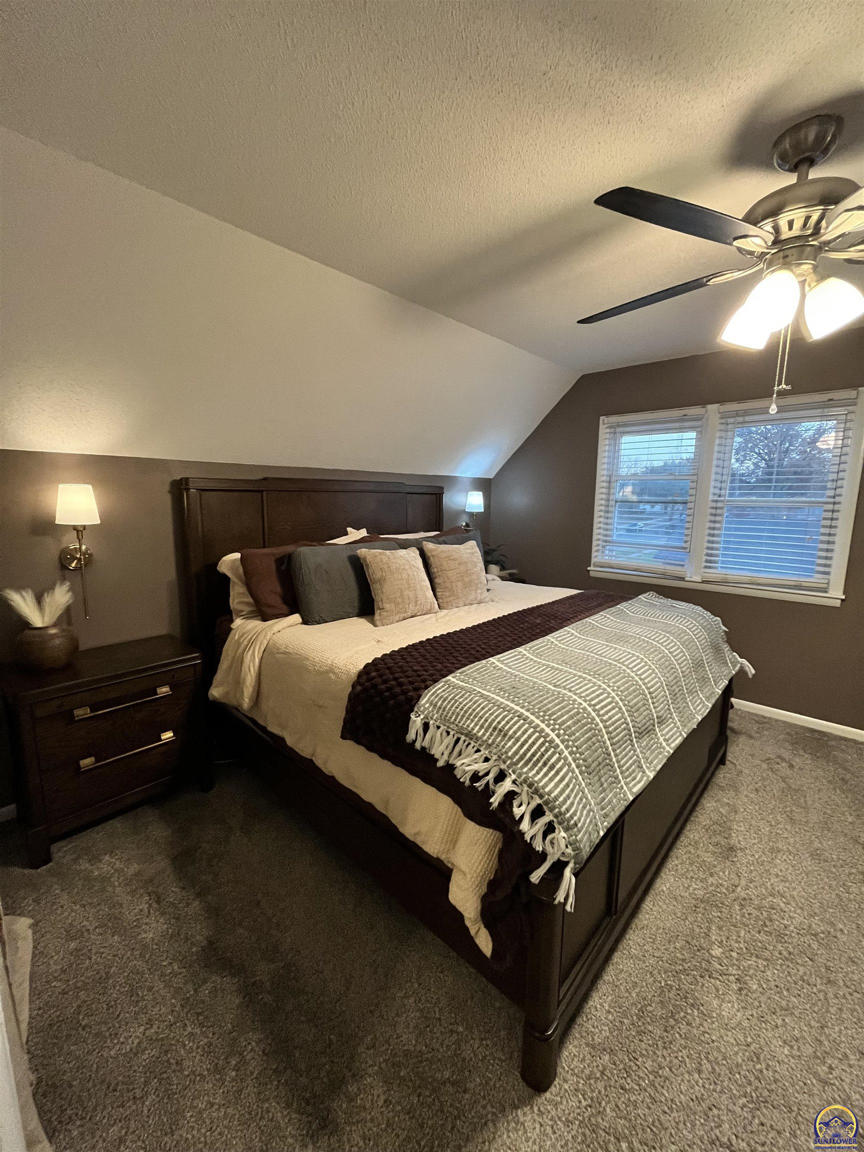 3337 Southwest Arrowhead Road Topeka, KS 66614 - Photo 19 of 32