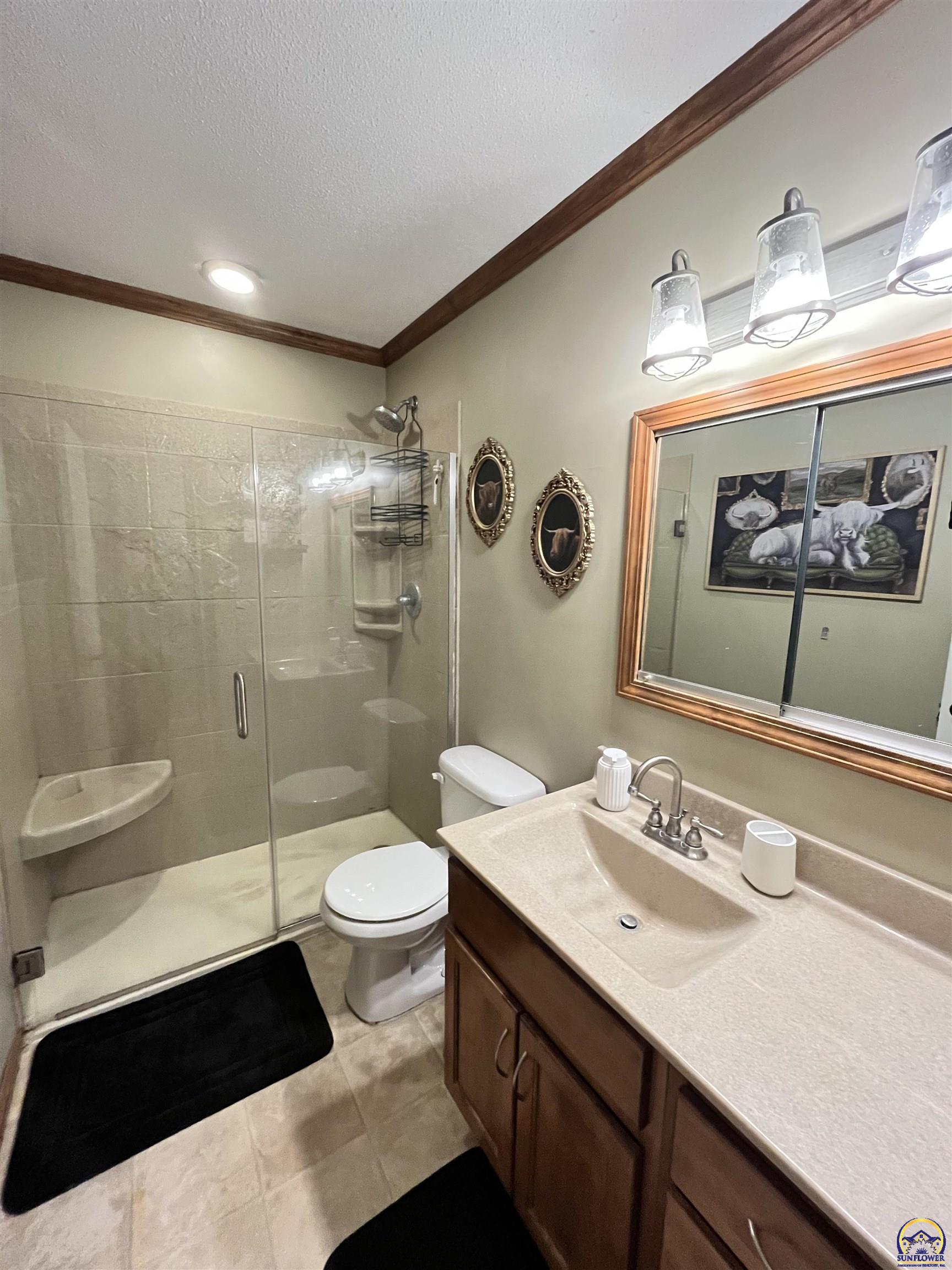 3337 Southwest Arrowhead Road Topeka, KS 66614 - Photo 22 of 32