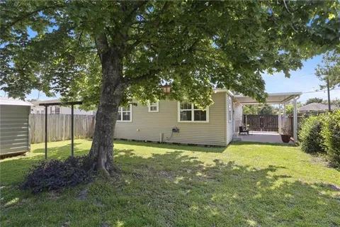 $300,000 | 528 Carrollton Avenue, Metairie, LA 70005