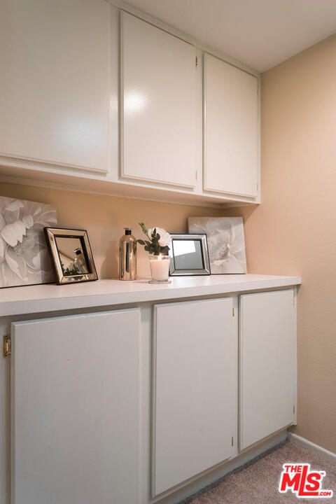 984 West Riverside Drive, Unit 9 Burbank, CA 91506 - Photo 14 of 26