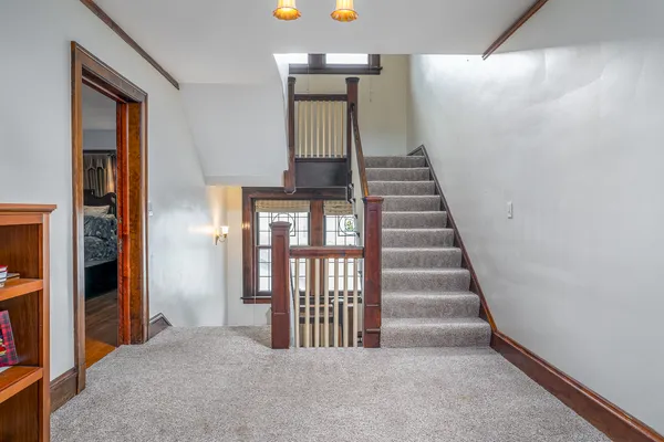 $575,000 | 1008 Mississippi Avenue, Davenport, IA 52803