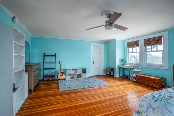 $575,000 | 1008 Mississippi Avenue, Davenport, IA 52803