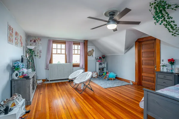 $575,000 | 1008 Mississippi Avenue, Davenport, IA 52803