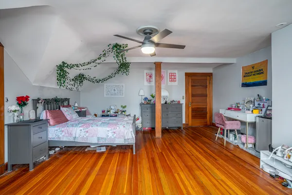 $575,000 | 1008 Mississippi Avenue, Davenport, IA 52803