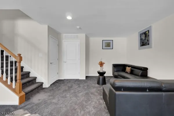 $550,000 | 29 Blazingstar Way, Hackettstown, NJ 07840