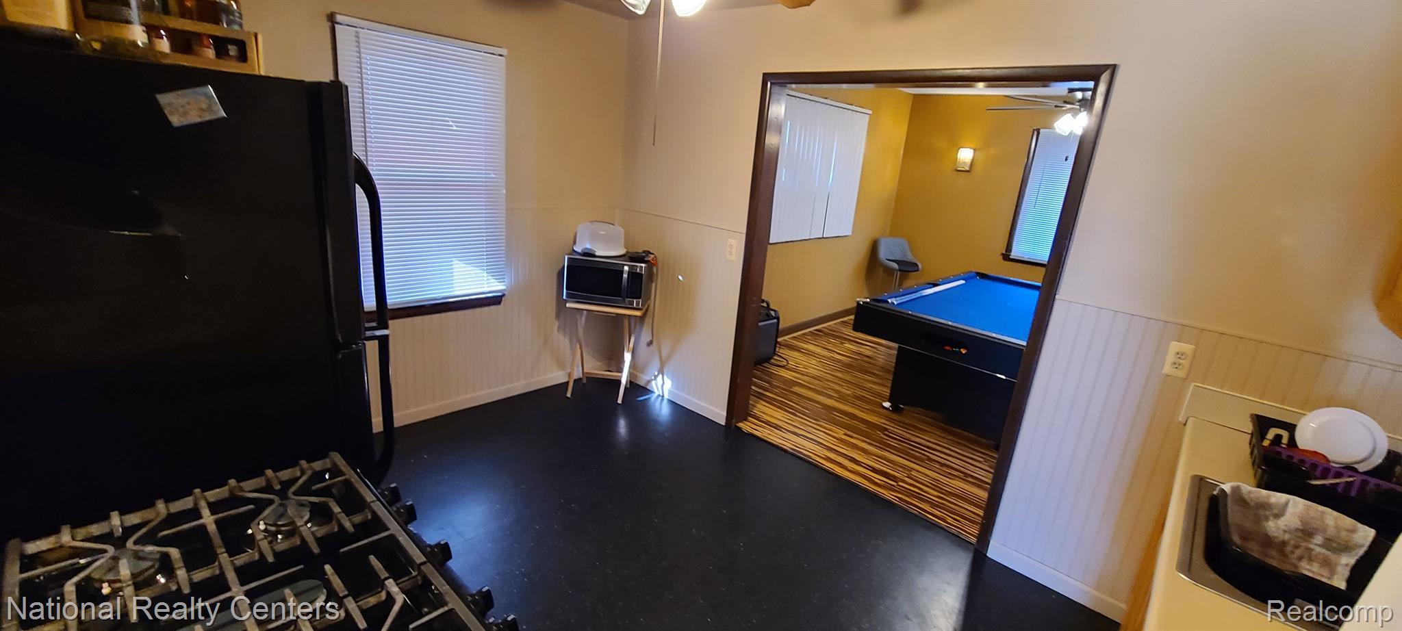 8211 Evergreen Road Detroit, MI 48228 - Photo 6 of 19 Gallery Image 6