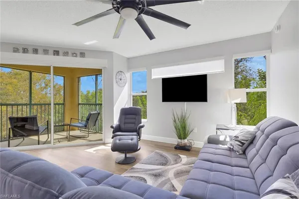 $210,000 | 8851 Colonnades Court West, Unit 131, Bonita Springs, FL 34135
