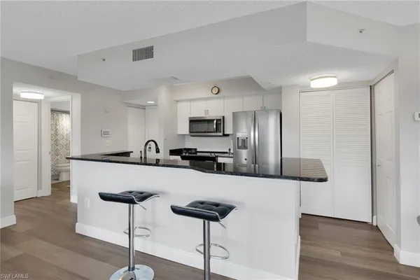 $210,000 | 8851 Colonnades Court West, Unit 131, Bonita Springs, FL 34135