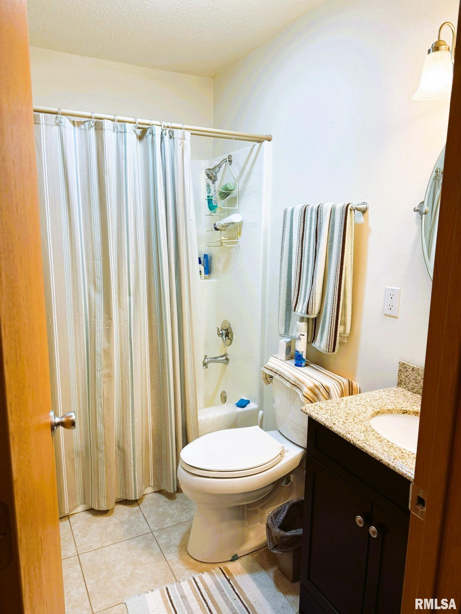 2208 East Hazel Dell Road Springfield, IL 62703 - Photo 11 of 15