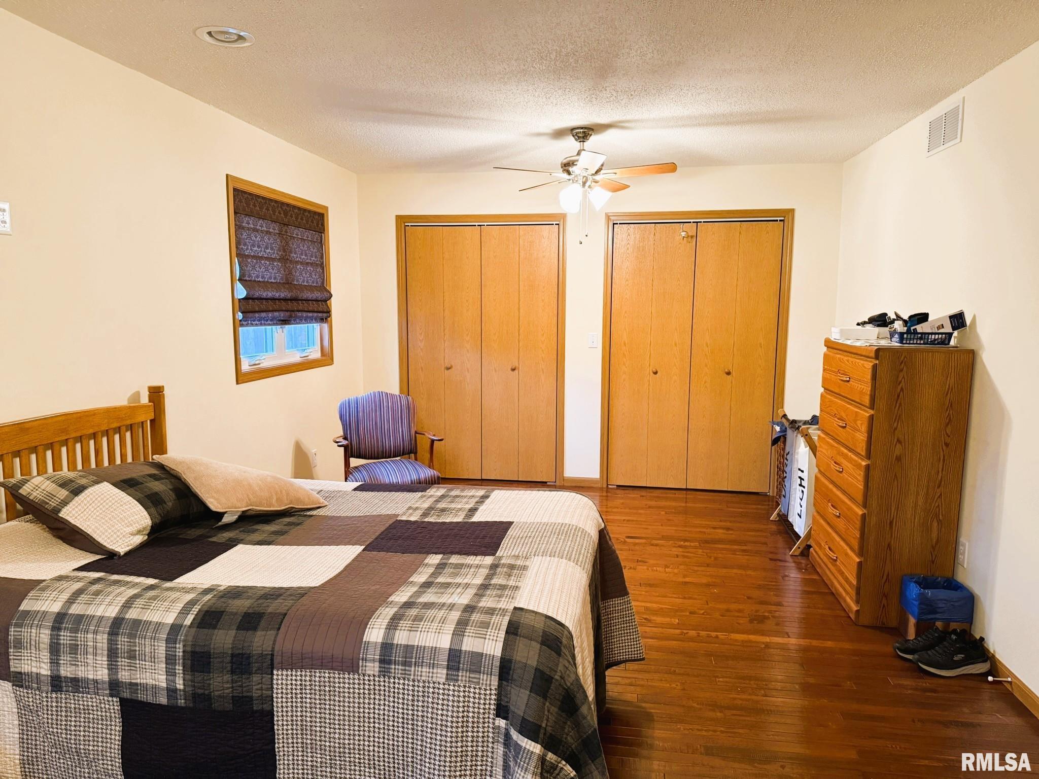 2208 East Hazel Dell Road Springfield, IL 62703 - Photo 6 of 15