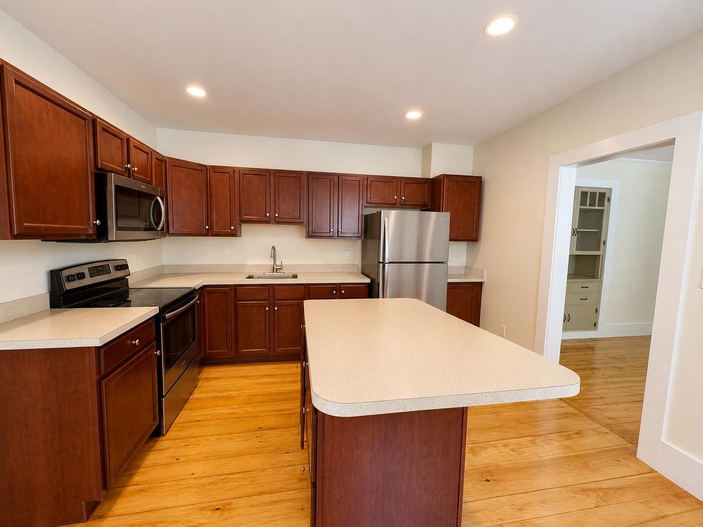 216 B Front Street Exeter, NH 03833 - Photo 3 of 19