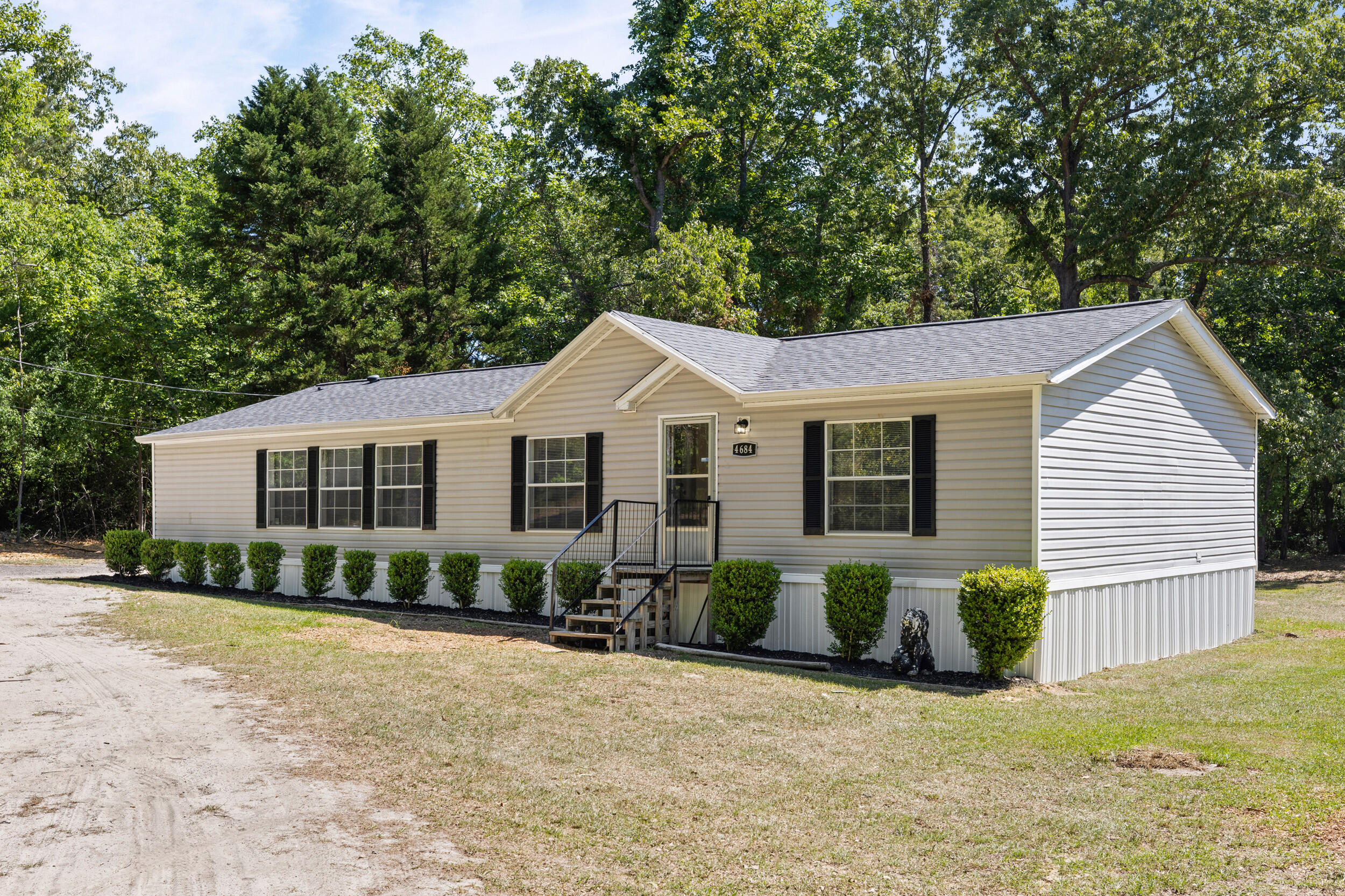 4684 Rollins Road Augusta, GA 30906 - Photo 3 of 34 3_2026-04-17_4684_rollins_rd-srm-03