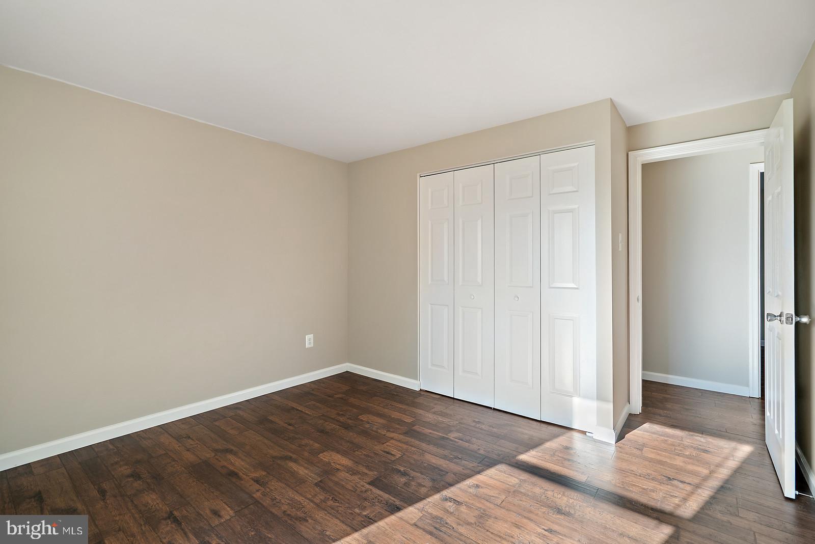 2695 Logmill Road Haymarket, VA 20169 - Photo 21 of 42 2 of 3 main level bedrooms.