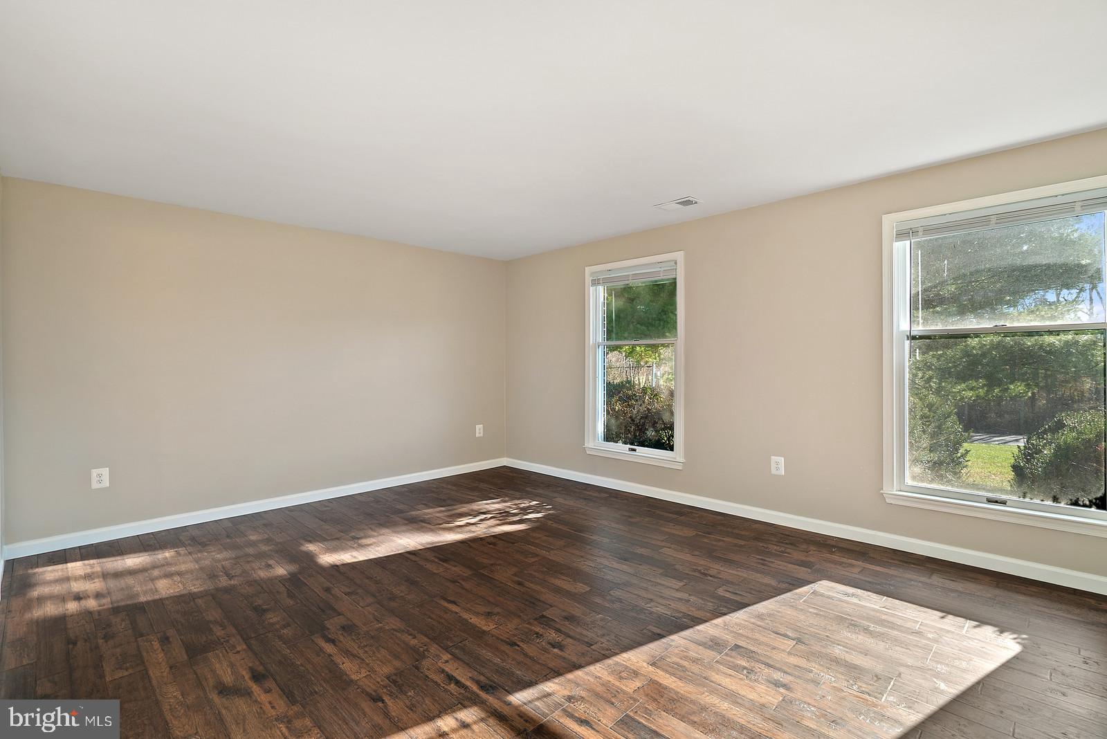 2695 Logmill Road Haymarket, VA 20169 - Photo 22 of 42 Master bedroom, great hardwood floors.