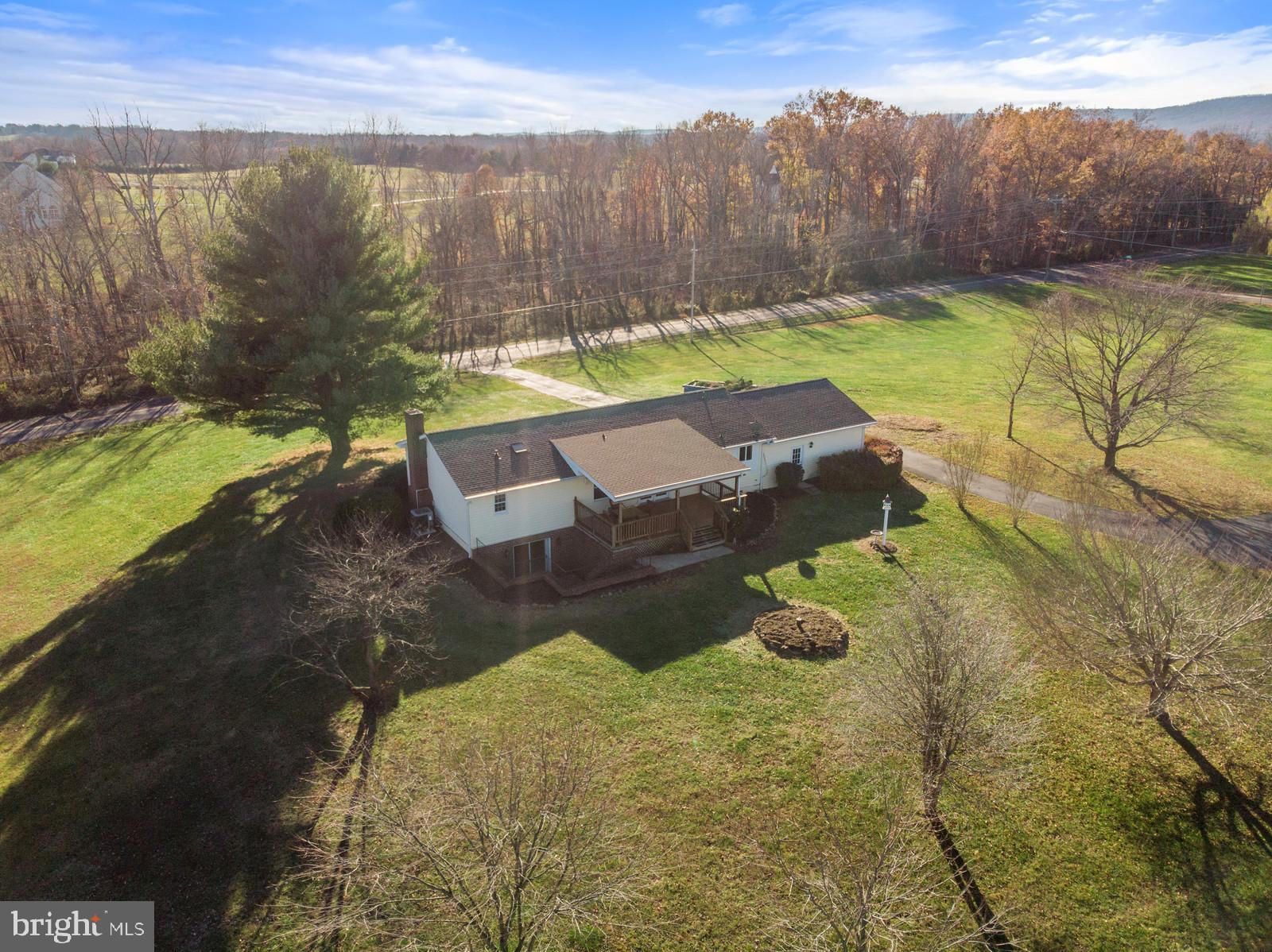 2695 Logmill Road Haymarket, VA 20169 - Photo 3 of 42 Entire lot is level with gentle rolls.