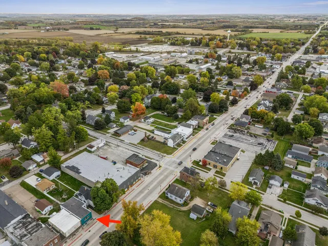 $349,900 | 2114 Wisconsin Avenue, New Holstein, WI 53061