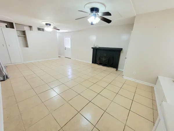 $1,895 | 3408 38th Street, Lubbock, TX 79413