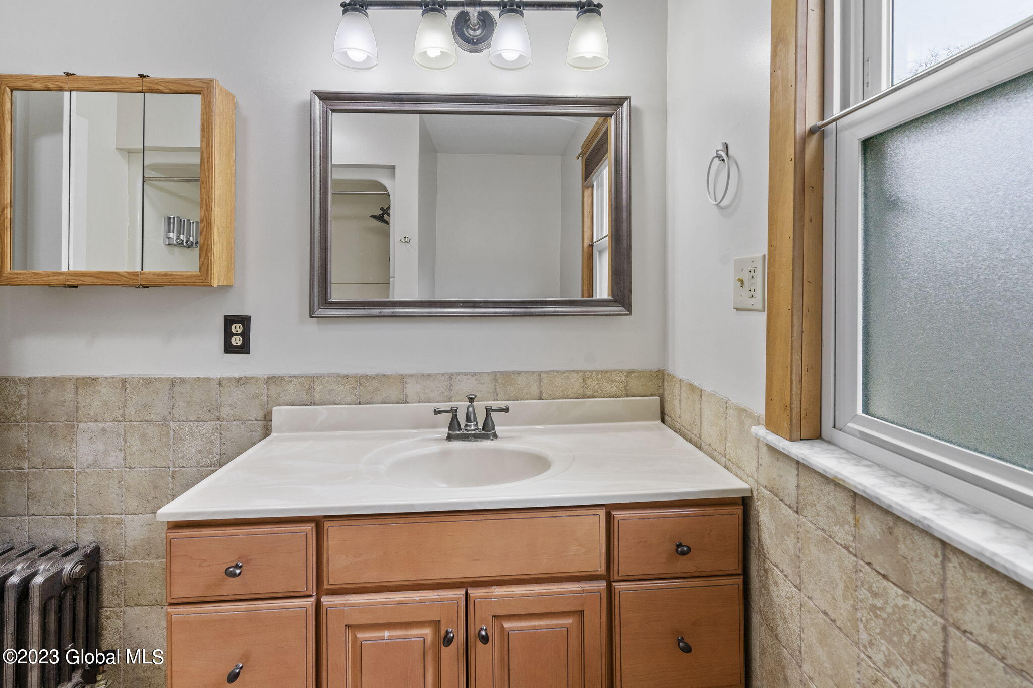 265 Eleventh Street Schenectady, NY 12306 - Photo 13 of 73 31-web-or-mls-265-eleventh-st