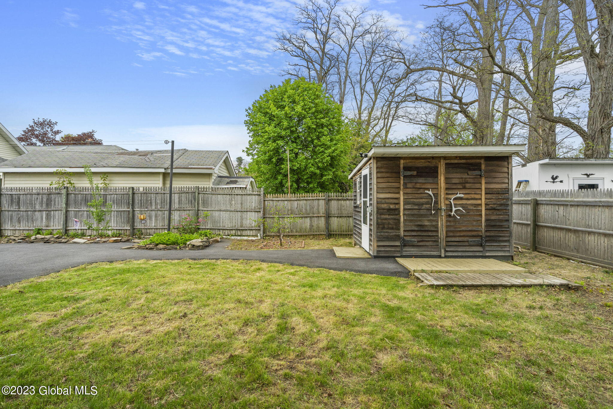 265 Eleventh Street Schenectady, NY 12306 - Photo 73 of 73 16-web-or-mls-265-eleventh-st