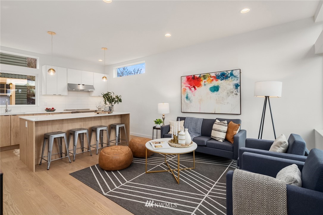 536 North 67th Street, Unit B Seattle, WA 98103 - Photo 9 of 20 Gallery Image 9