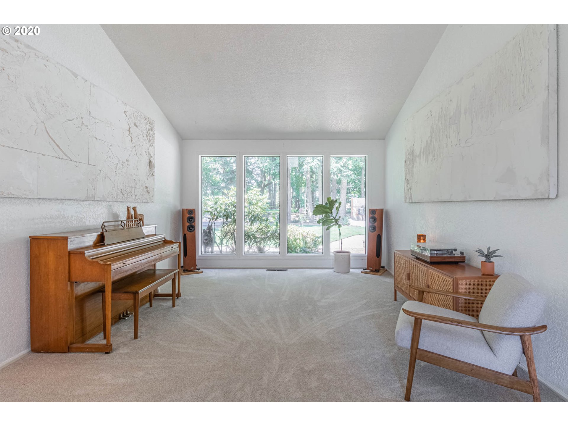 2946 Norkenzie Road Eugene, OR 97408 - Photo 12 of 30 Gallery Image 12