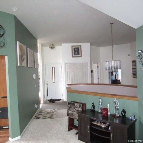 29463 Meadow Ridge South Farmington Hills, MI 48334 - Photo 10 of 33