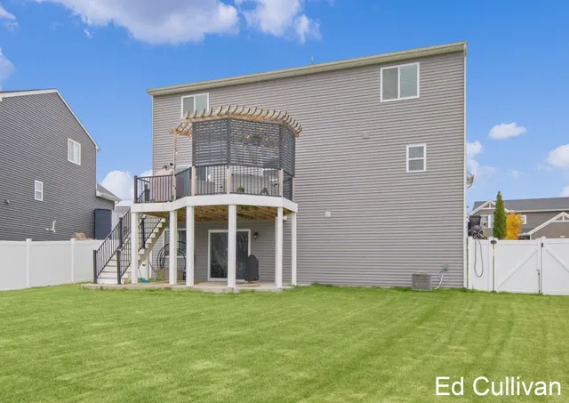 $440,000 | 4897 Shadow Creek Drive, Hudsonville, MI 49426