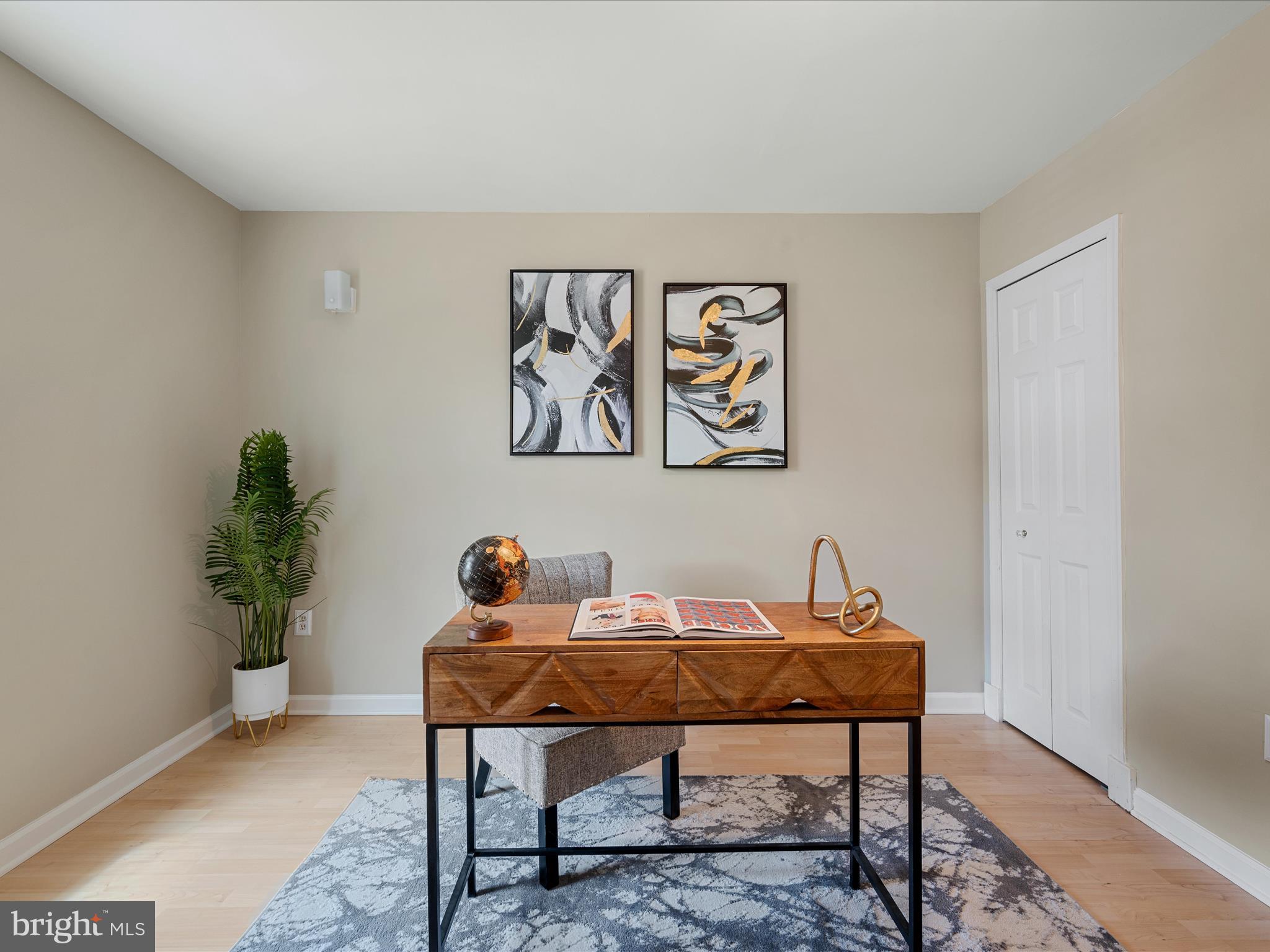 20760 Apollo Terrace Ashburn, VA 20147 - Photo 5 of 50 a view of a workspace with furniture