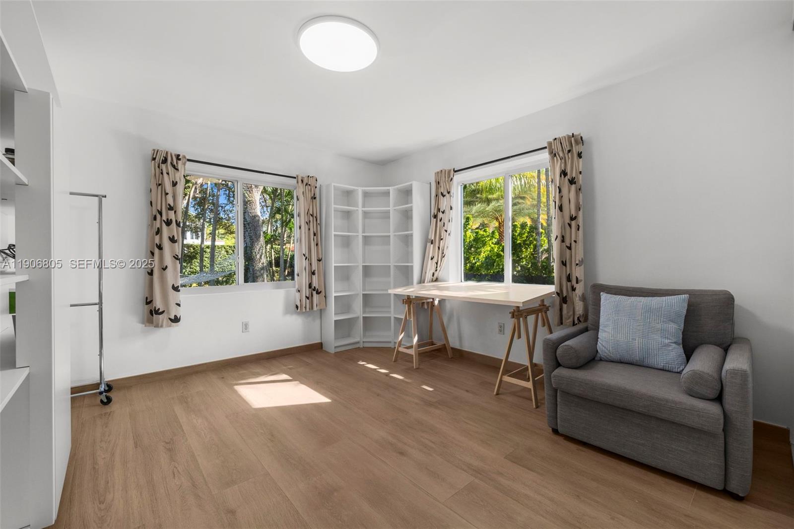 11370 Northeast 8th Avenue Biscayne Park, FL 33161 - Photo 29 of 48