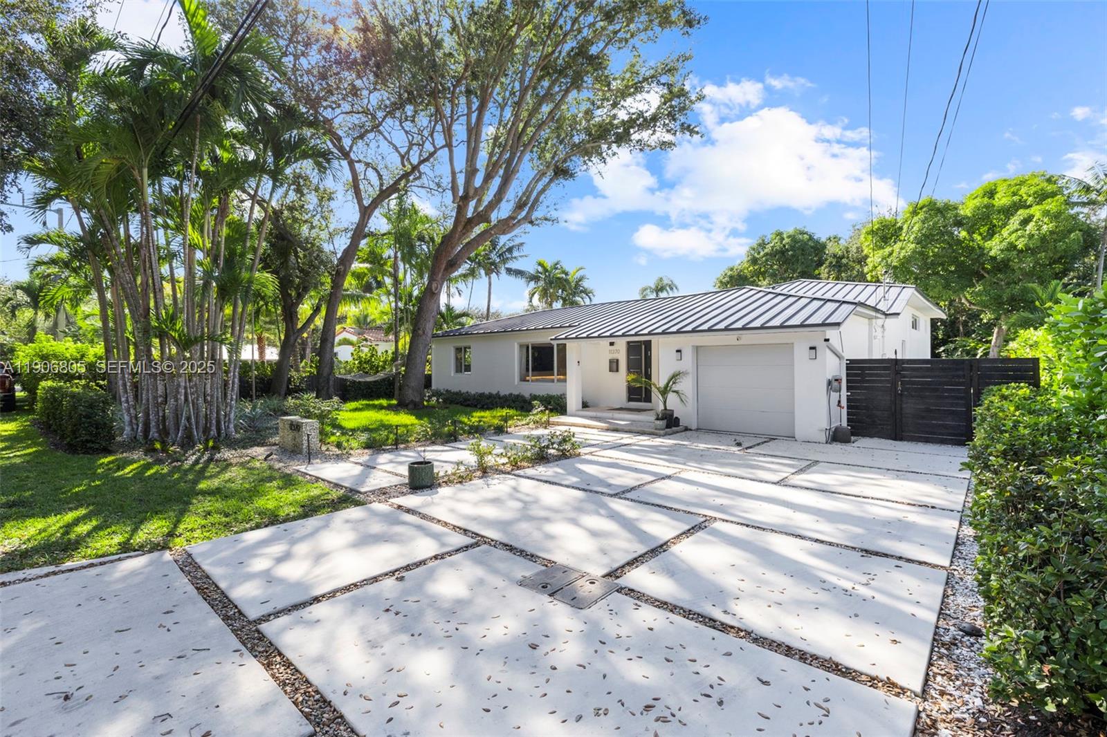 11370 Northeast 8th Avenue Biscayne Park, FL 33161 - Photo 40 of 48