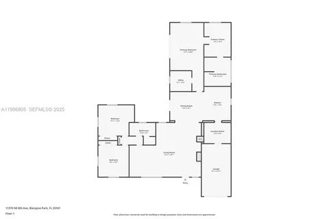 an aerial view of a tennis court