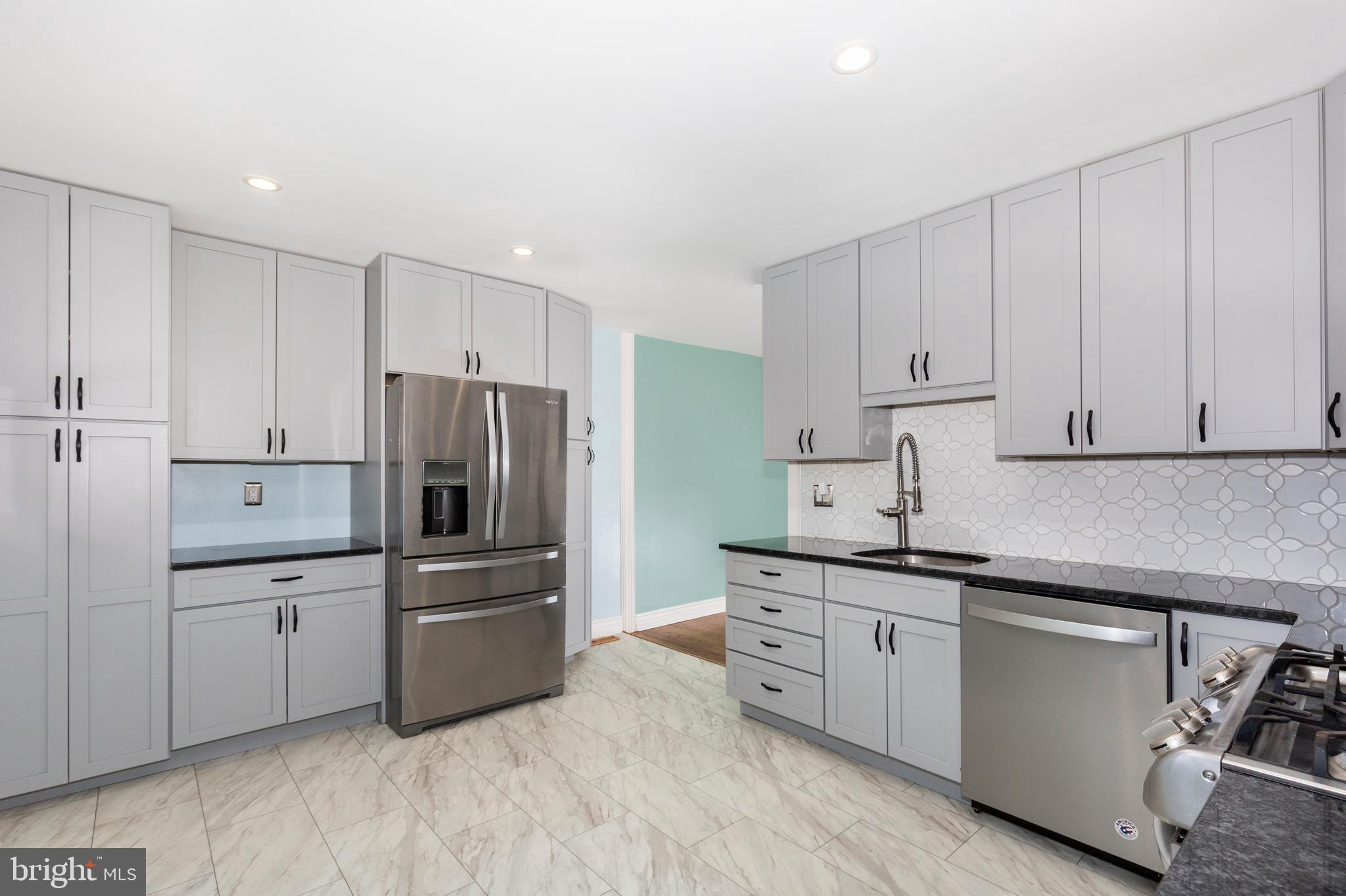 705 Virginia Avenue Baltimore, MD 21221 - Photo 13 of 48 Gallery Image 13