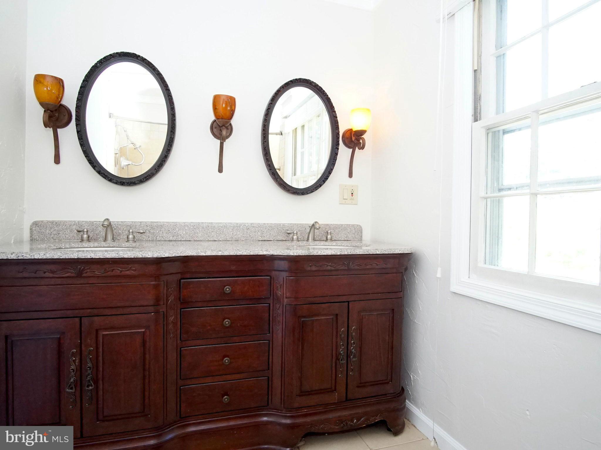 2816 Hewitt Avenue Silver Spring, MD 20906 - Photo 24 of 29 Bath