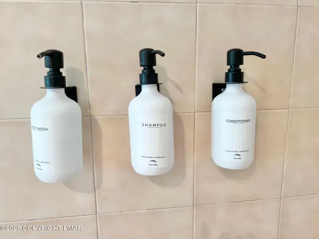 a bathroom with a toilet