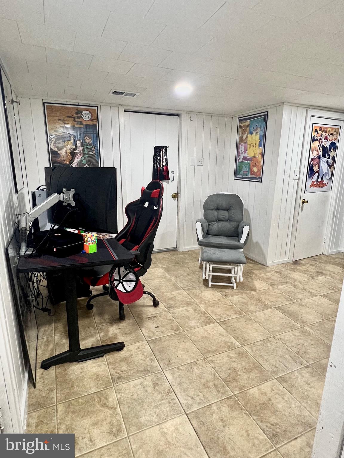 811 North 25th Street Reading, PA 19606 - Photo 13 of 28