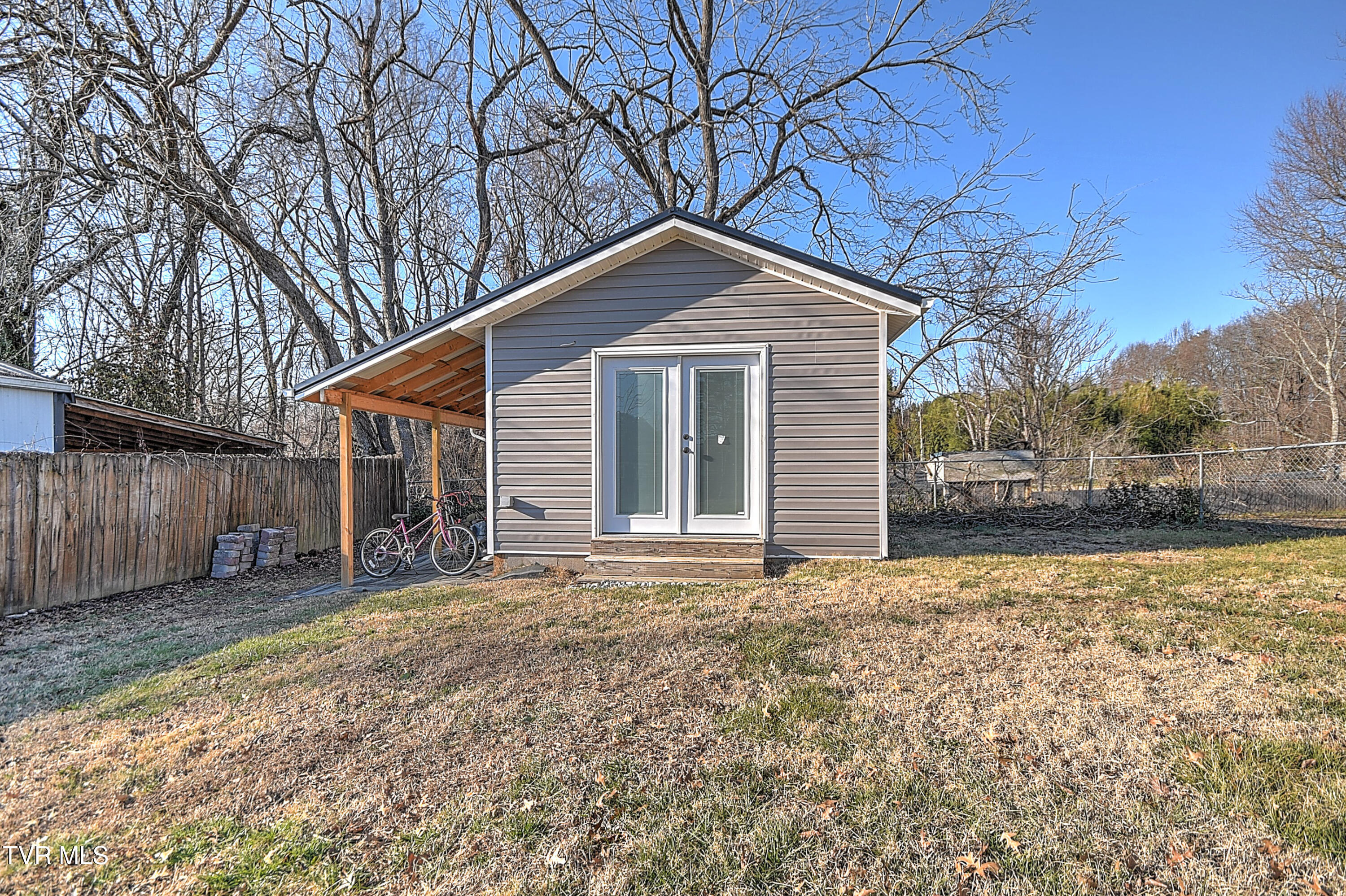 410 West Highland Road Johnson City, TN 37604 - Photo 25 of 31 410 W Highland MA-26
