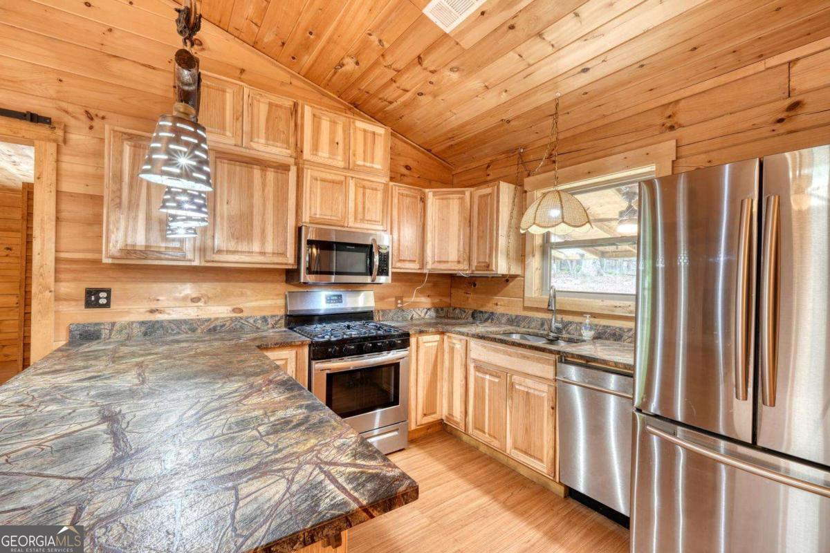85 Cold Spgs Road Morganton, GA 30560 - Photo 17 of 37