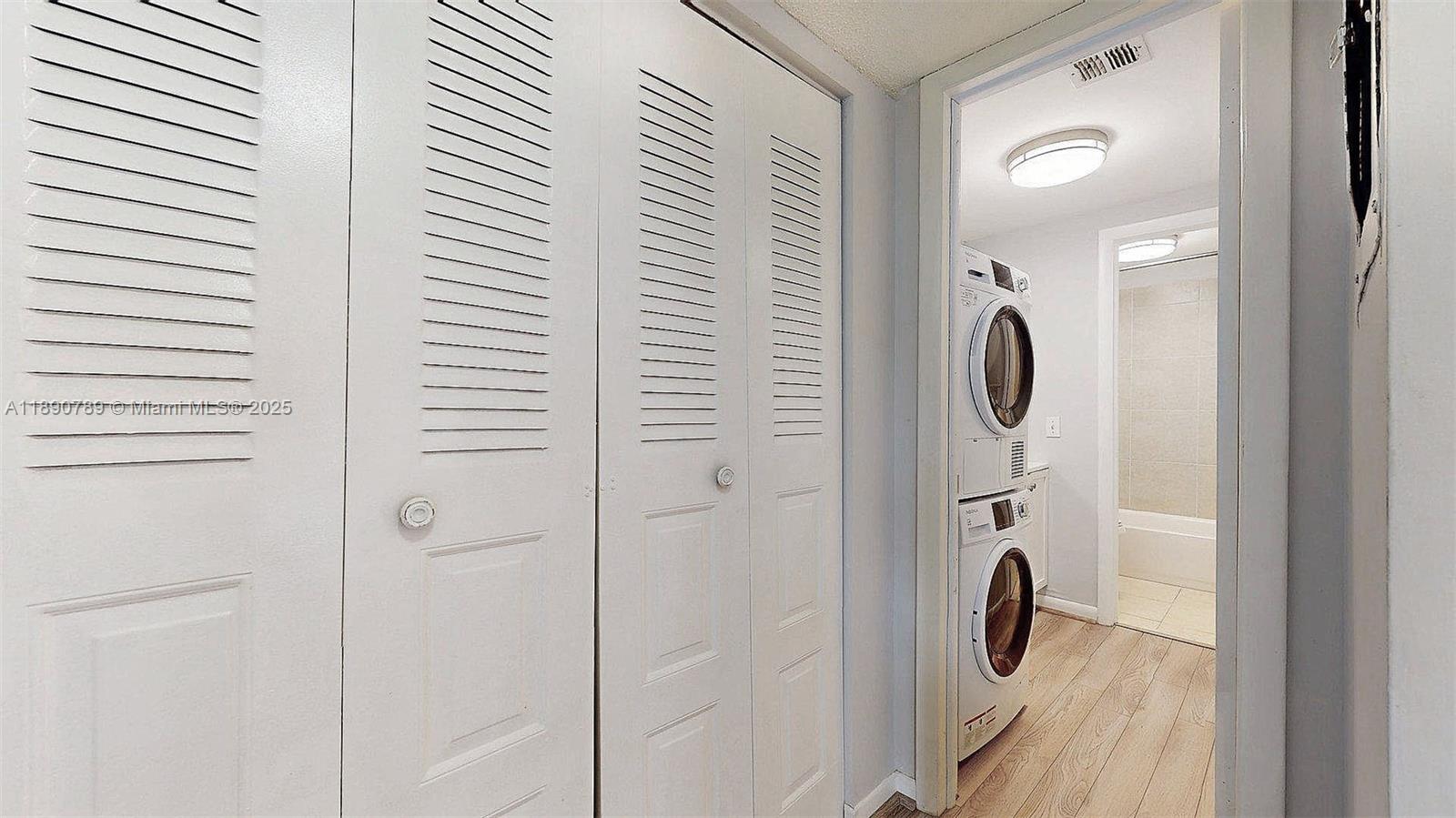 4850 Southwest 63rd Terrace, Unit 131 Davie, FL 33314 - Photo 5 of 31