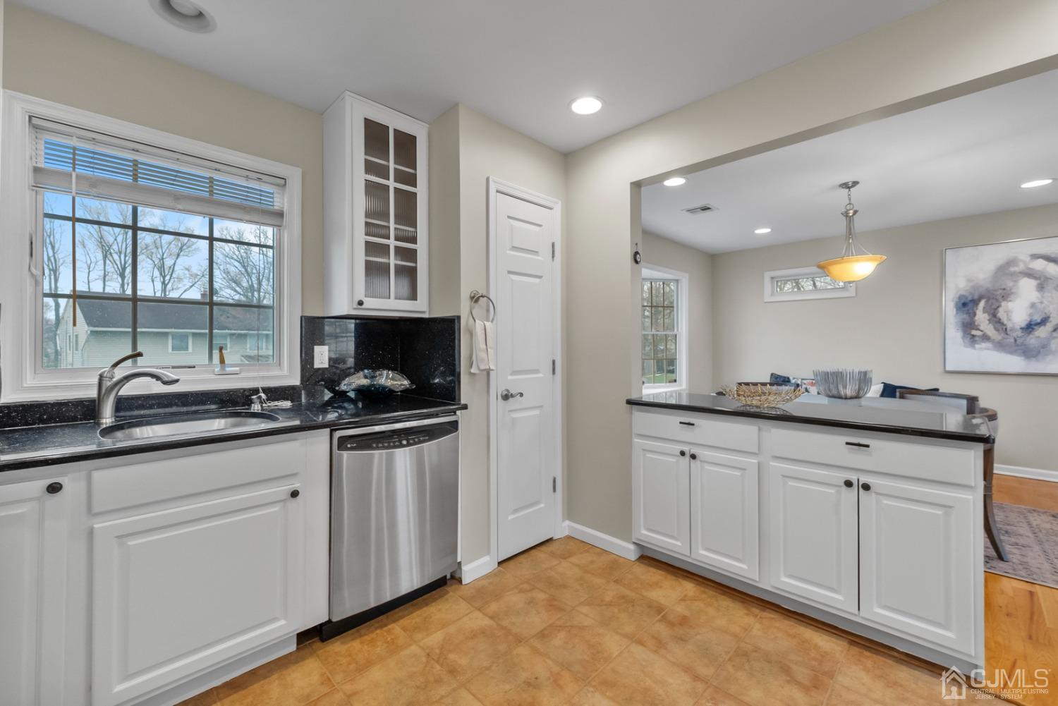 775 Inman Avenue Colonia, NJ 07067 - Photo 11 of 39 Gallery Image 11