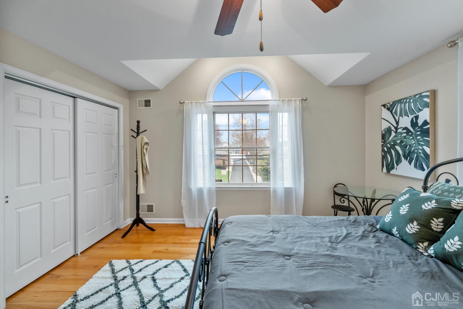 775 Inman Avenue Colonia, NJ 07067 - Photo 21 of 39 Gallery Image 21