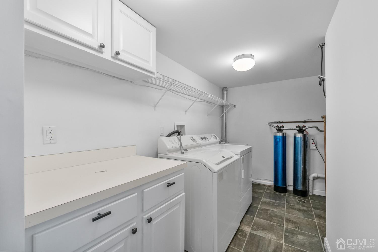 775 Inman Avenue Colonia, NJ 07067 - Photo 32 of 39 Laundry room level 1