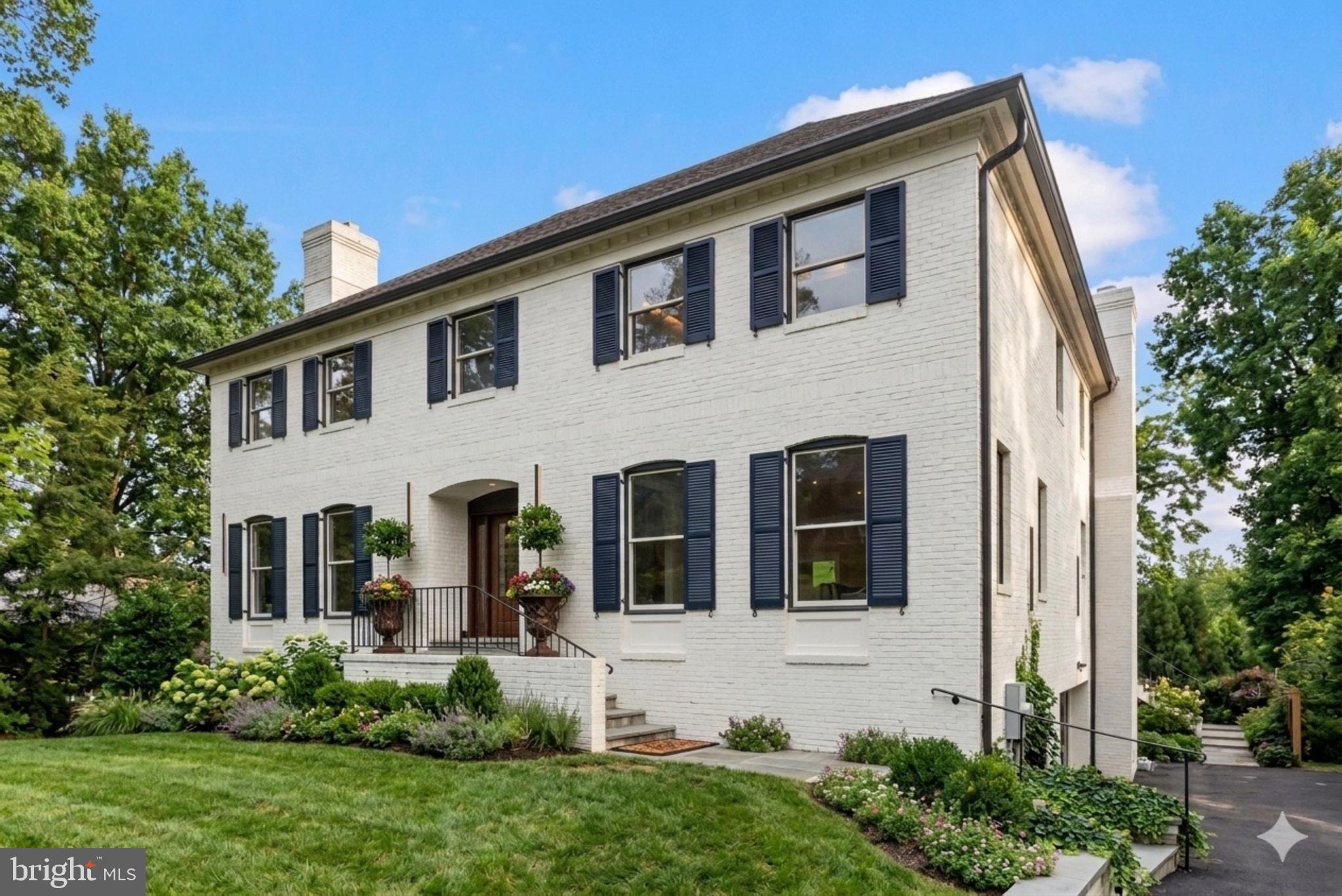 6002 Onondaga Road Bethesda, MD 20816 - Photo 1 of 70