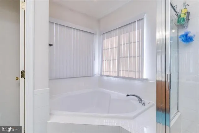 $525,000 | 124 Chandlers Glen Drive, Bunker Hill, WV 25413