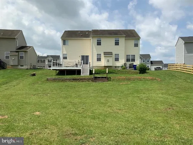 $525,000 | 124 Chandlers Glen Drive, Bunker Hill, WV 25413