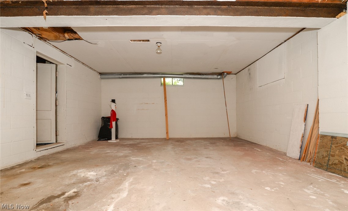 2723 Heckman Road Uniontown, OH 44685 - Photo 28 of 35 Gallery Image 28