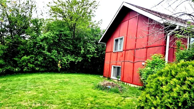 $2,500 | 3407 Fountainbleau Drive, Hazel Crest, IL 60429