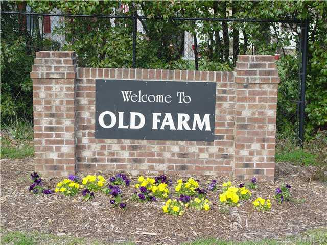 610 Rippling Stream Road Durham, NC 27704 - Photo 2 of 19 Photo 2
