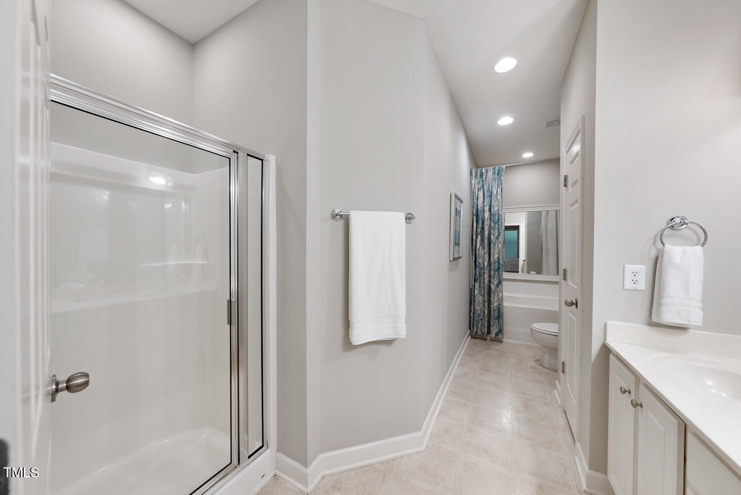 2520 Spring Oaks Way Raleigh, NC 27614 - Photo 19 of 34 19